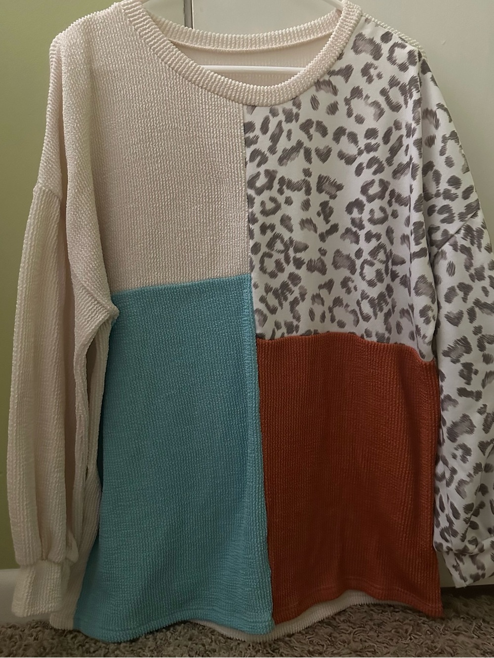 Textured Colorblock Leopard Print Long Sleeve Top Boutique Size XL